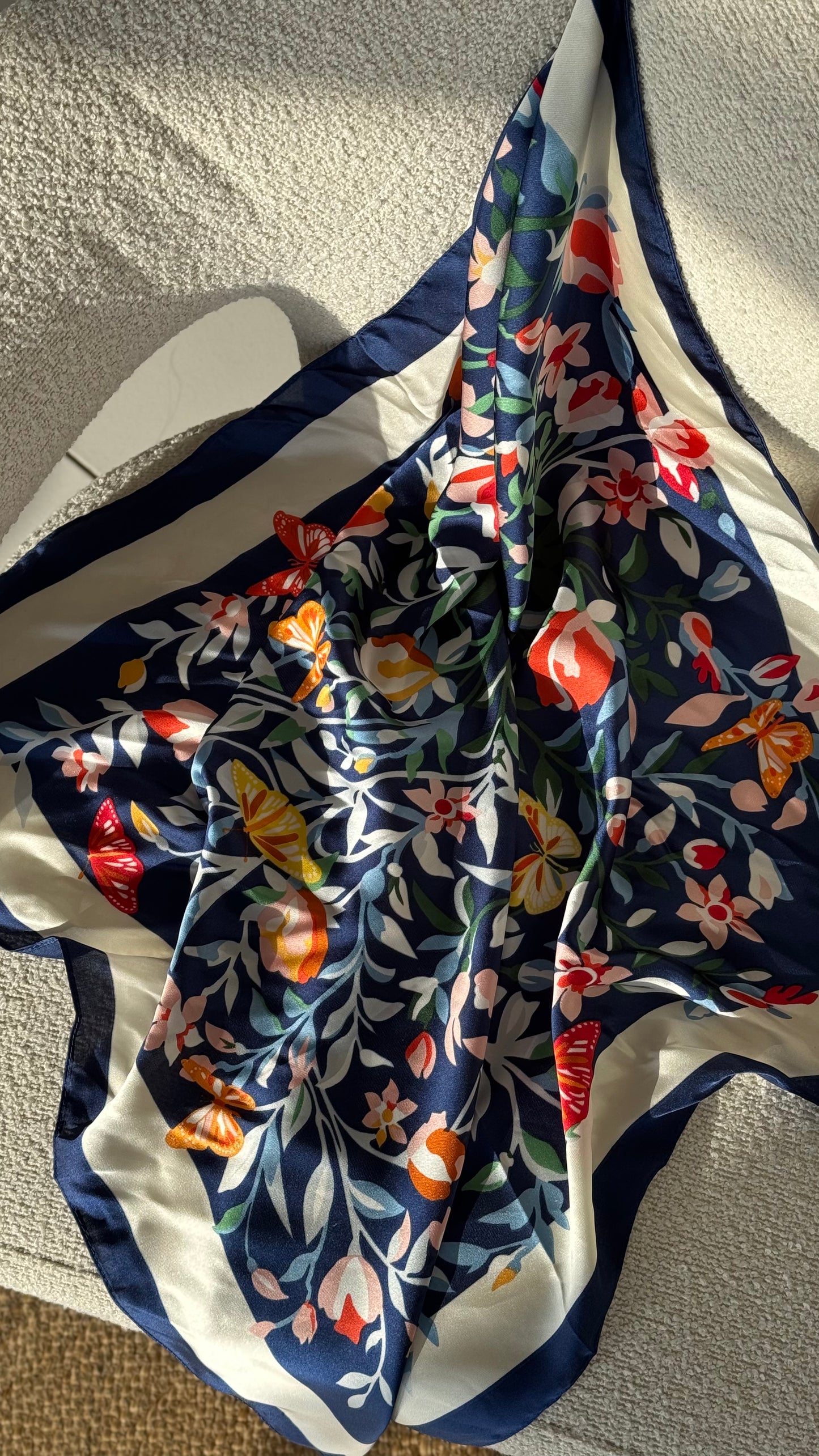 Lenço | blue & flowers