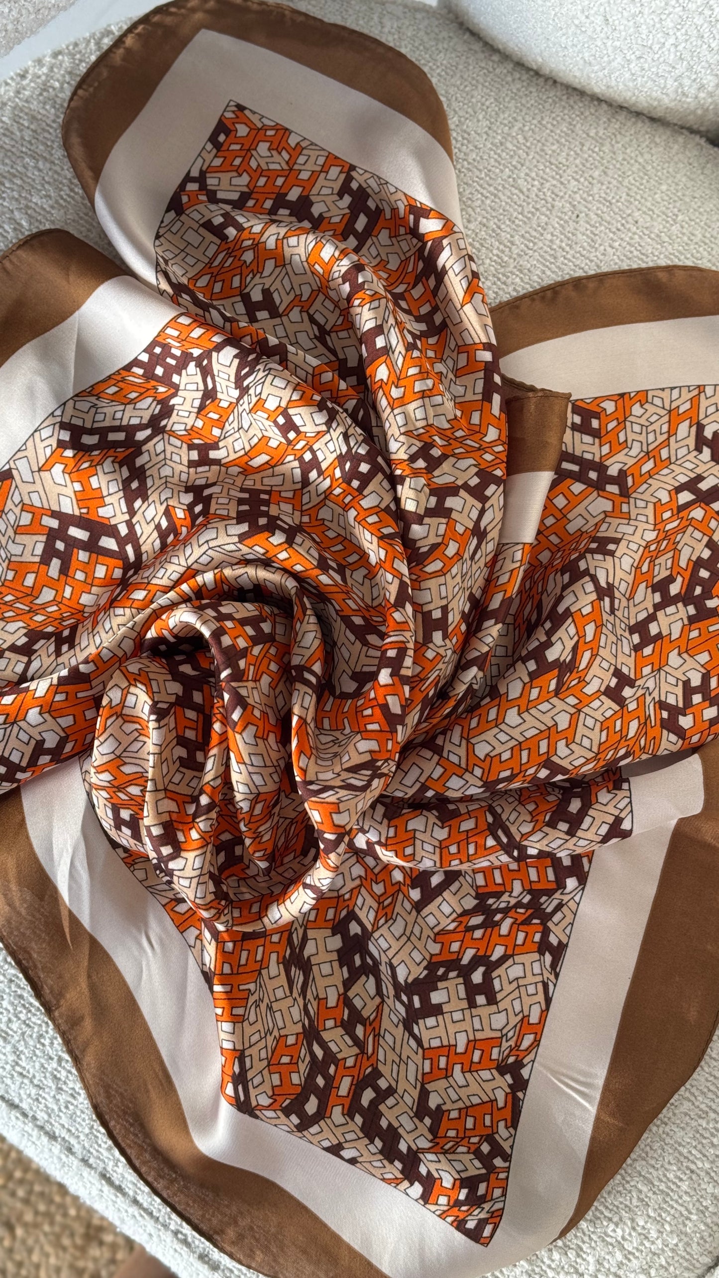 Lenço | brown & orange