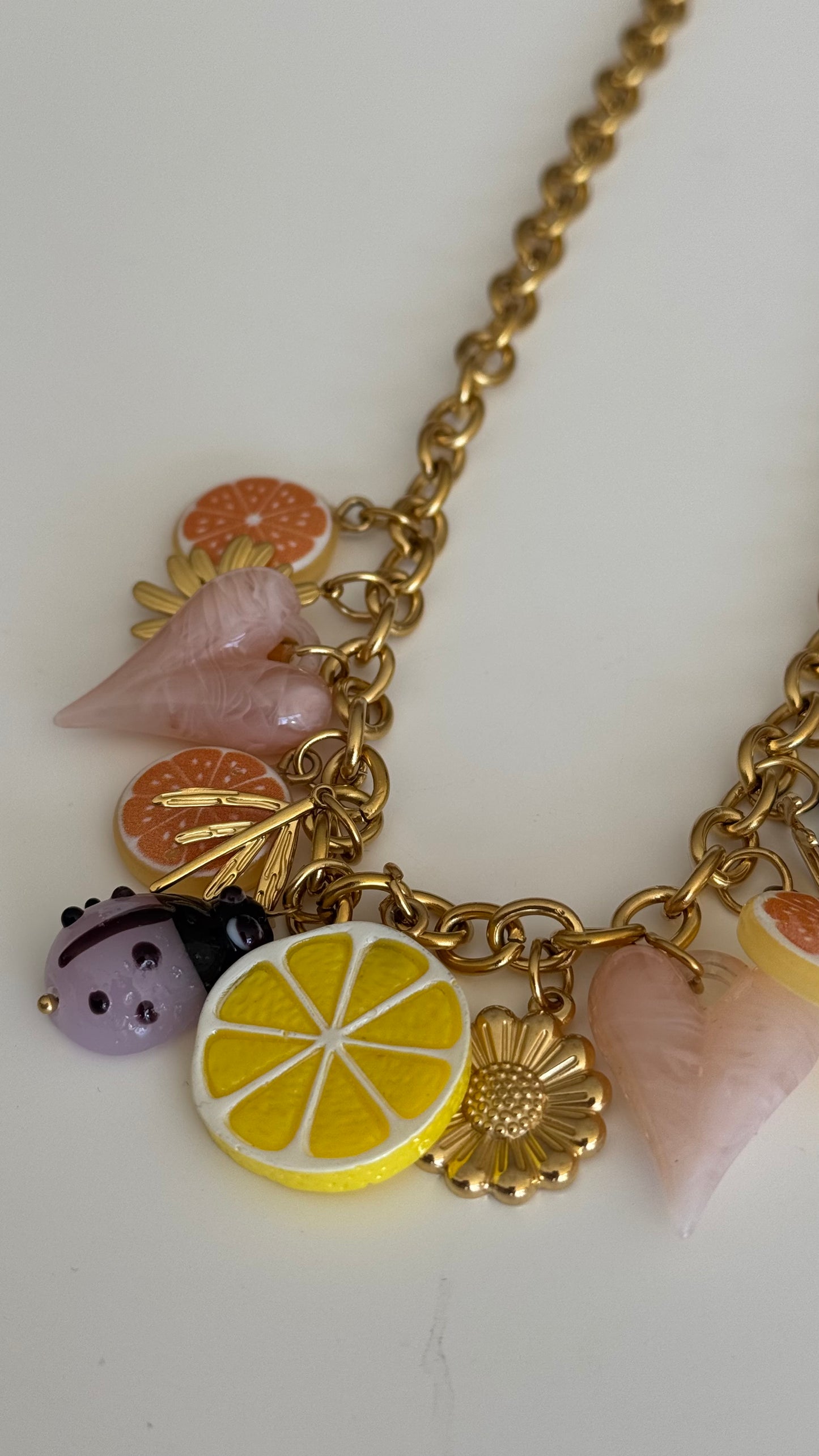 Colar | Spring fruits